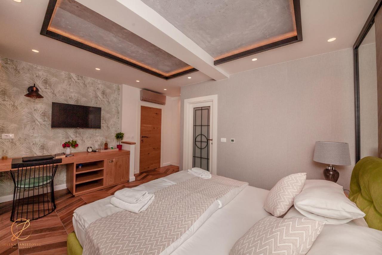 Barka B'N'B - Elegant Seaview Rooms Herceg Novi Bagian luar foto