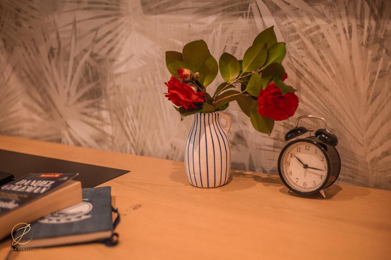 Barka B'N'B - Elegant Seaview Rooms Herceg Novi Bagian luar foto