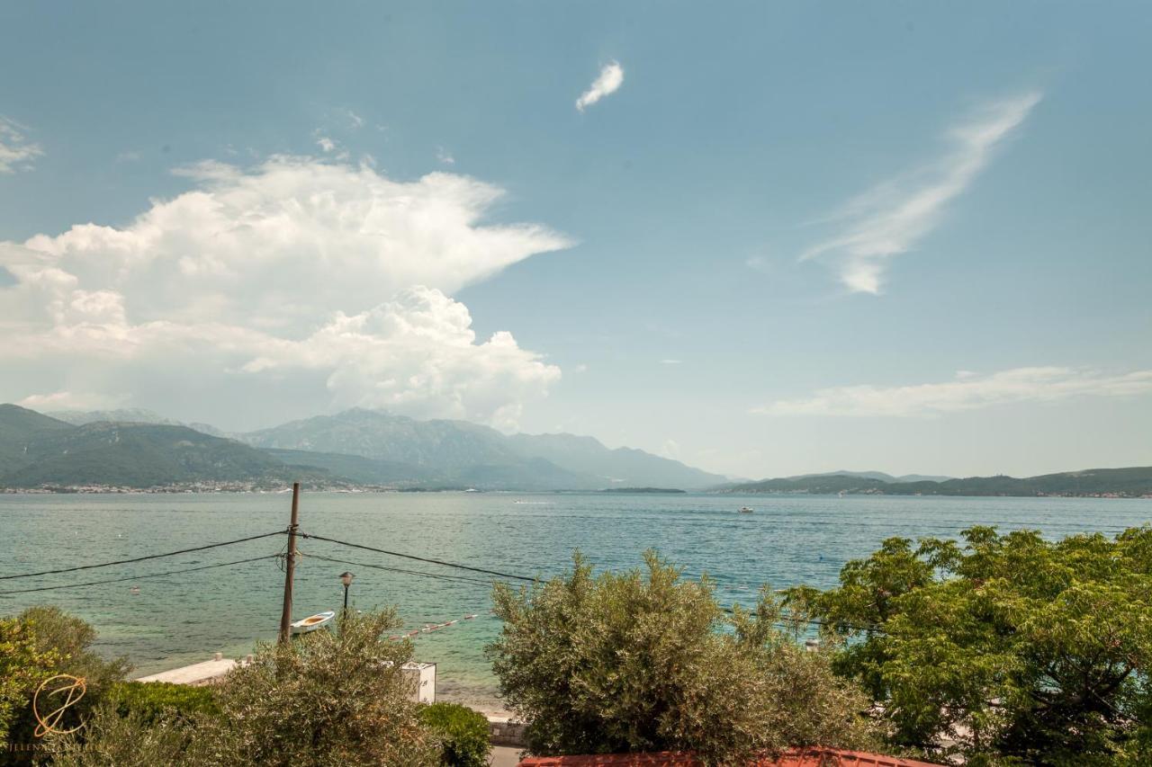 Barka B'N'B - Elegant Seaview Rooms Herceg Novi Bagian luar foto