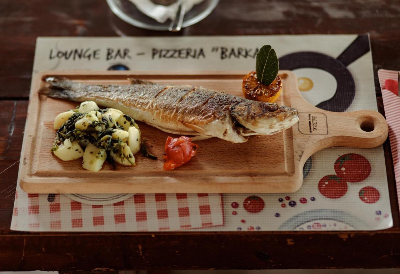 Barka B'N'B - Elegant Seaview Rooms Herceg Novi Bagian luar foto